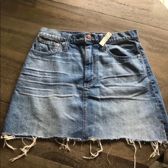 Madewell Dresses & Skirts - Gorgeous Madewell Denim Skirt— NWT